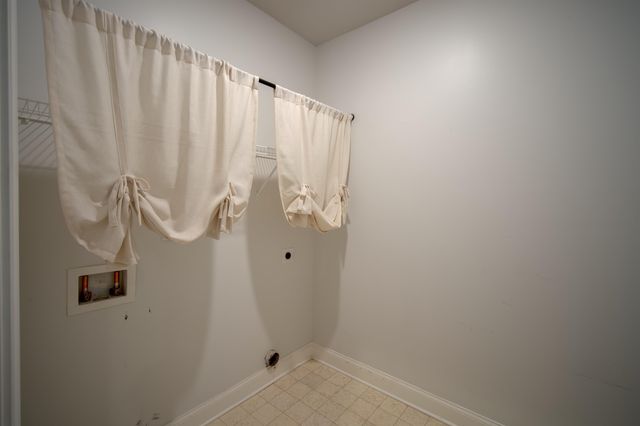 454 Wolfbend Road, Woodruff, SC 29388