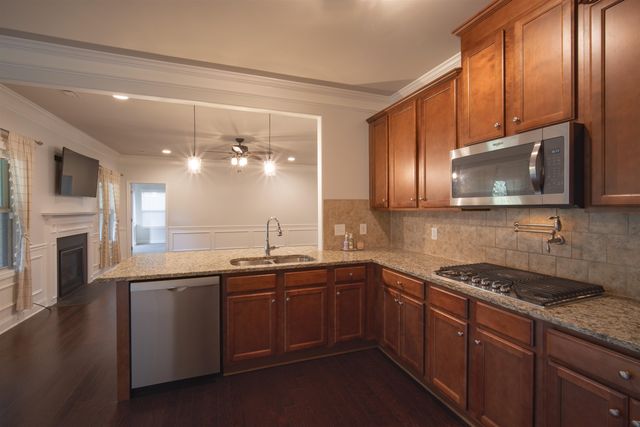 454 Wolfbend Road, Woodruff, SC 29388