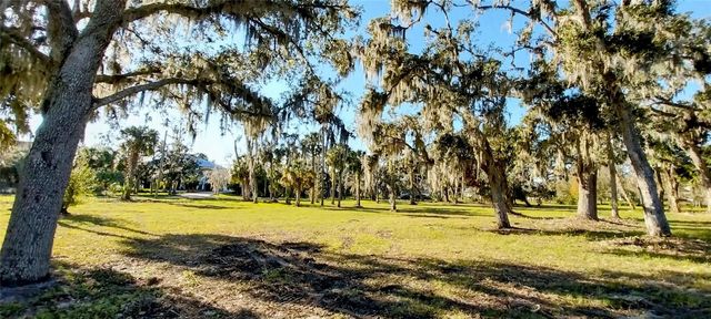 11105 WINN ROAD, Riverview, FL 33569