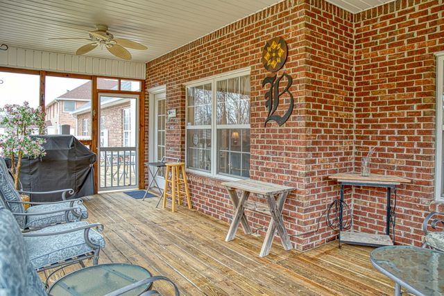 4113 Plantation Dr, Cookeville, TN 38506