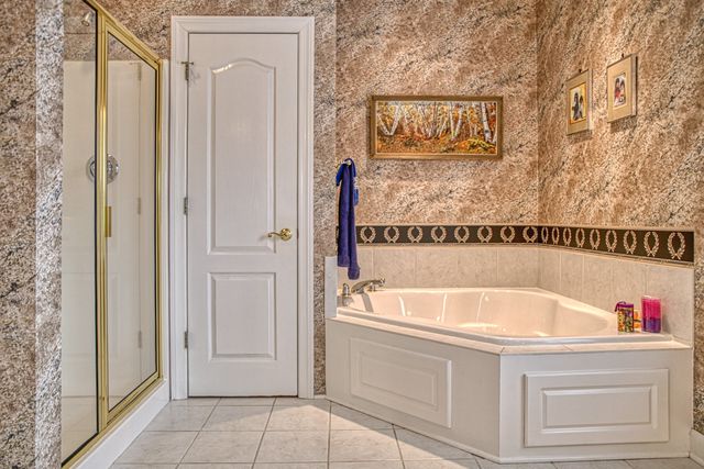 4113 Plantation Dr, Cookeville, TN 38506