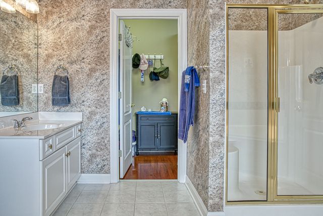 4113 Plantation Dr, Cookeville, TN 38506