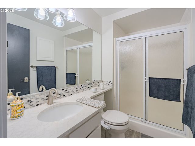 15710 Ne 9TH Cir, Vancouver, WA 98684