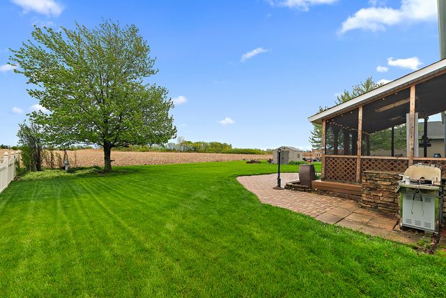 20409 S Hunter Drive, Frankfort, IL 60423