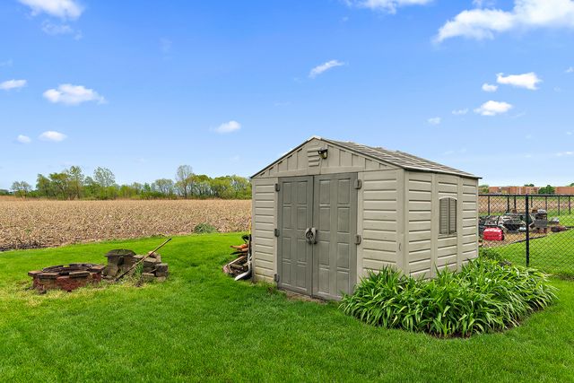 20409 S Hunter Drive, Frankfort, IL 60423