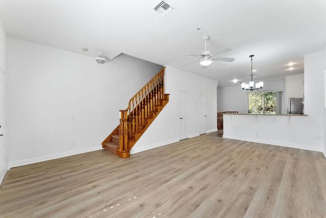 2469 NE 14 Street, Pompano Beach, FL 33062