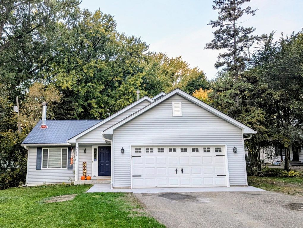 3117 Douglas Drive N, Crystal, MN 55422 — photo 2