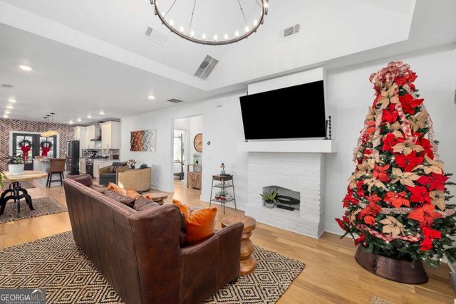 962 Ashby Circle NW, Atlanta, GA 30314