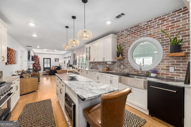 962 Ashby Circle NW, Atlanta, GA 30314