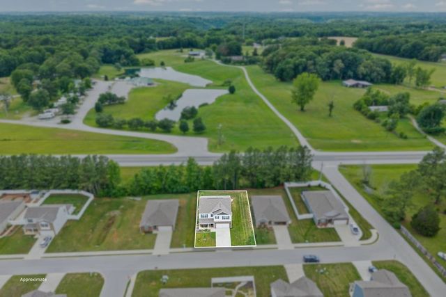 176 Nunally Dr, Baxter, TN 38544