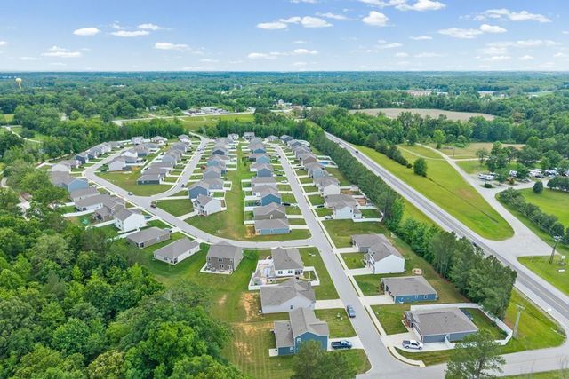 176 Nunally Dr, Baxter, TN 38544