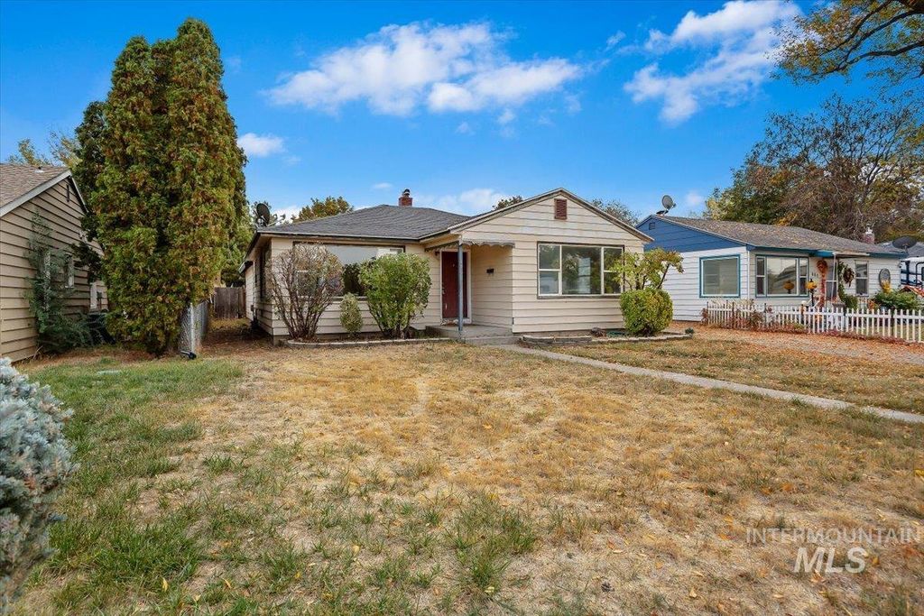 490 Polk St, Twin Falls, ID 83301 photo 2