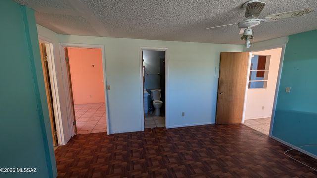 25 E Los Reales Road, Tucson, AZ 85756