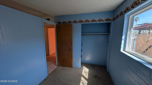 25 E Los Reales Road, Tucson, AZ 85756