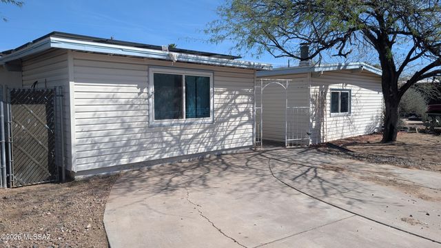 25 E Los Reales Road, Tucson, AZ 85756