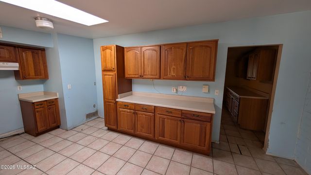 25 E Los Reales Road, Tucson, AZ 85756