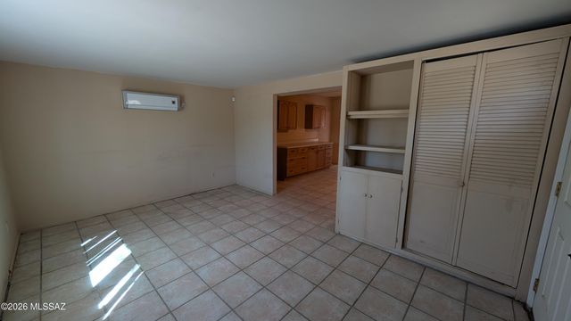 25 E Los Reales Road, Tucson, AZ 85756