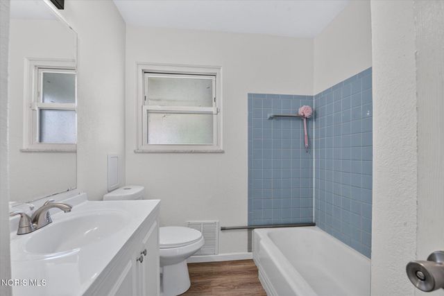 5143 Oldham Drive, Toledo, OH 43613