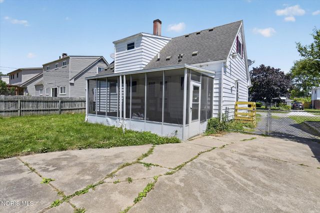 5143 Oldham Drive, Toledo, OH 43613