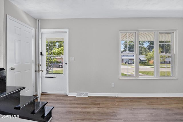 5143 Oldham Drive, Toledo, OH 43613