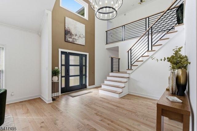 44 Linberger Dr, Bridgewater Twp., NJ 08807