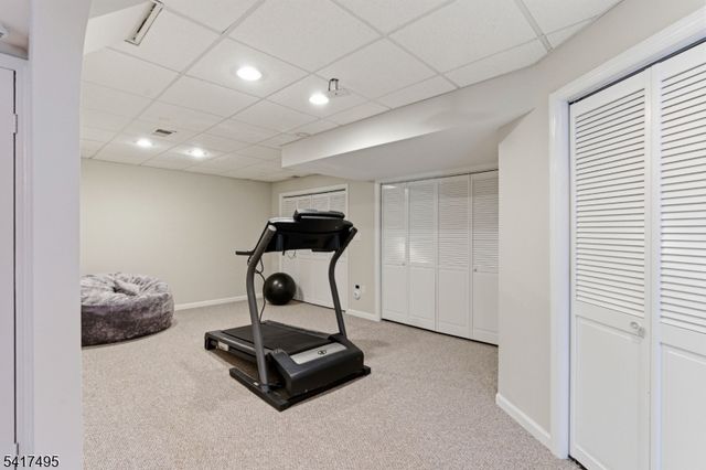 44 Linberger Dr, Bridgewater Twp., NJ 08807