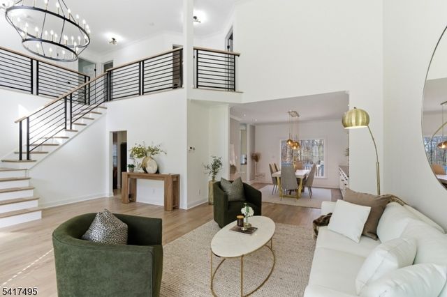 44 Linberger Dr, Bridgewater Twp., NJ 08807