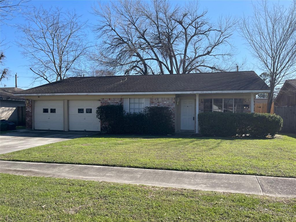 9011 Alcott Drive, Houston, TX 77080