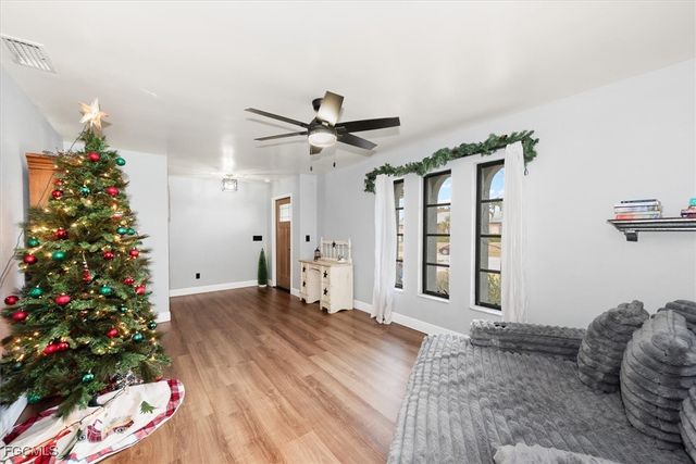 1702 SE 5th CT, Cape Coral, FL 33990