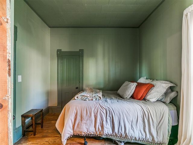 318 S 2nd Street, Guthrie, OK 73044