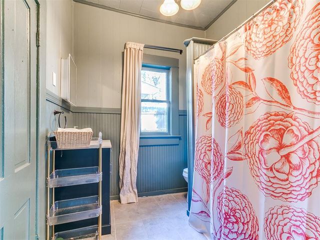 318 S 2nd Street, Guthrie, OK 73044