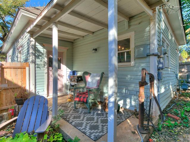 318 S 2nd Street, Guthrie, OK 73044