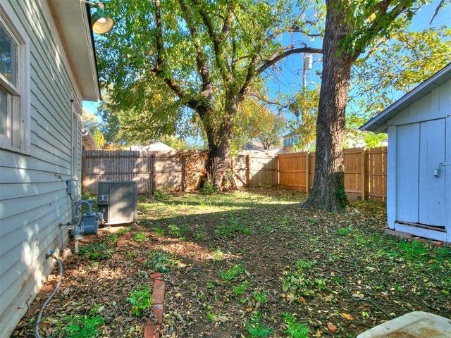 318 S 2nd Street, Guthrie, OK 73044