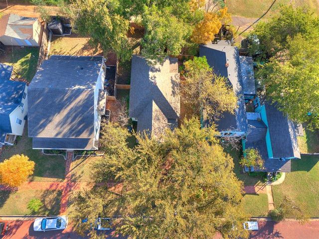 318 S 2nd Street, Guthrie, OK 73044