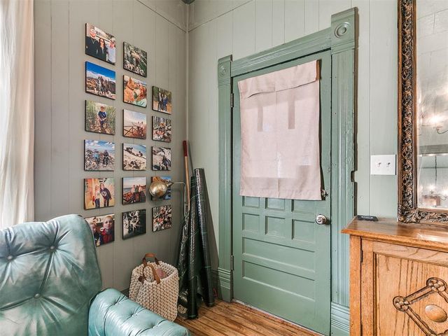 318 S 2nd Street, Guthrie, OK 73044