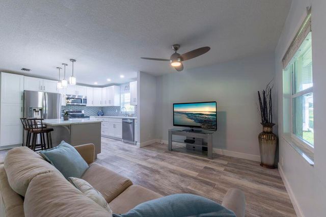 13401 Via Vesta A, Delray Beach, FL 33484