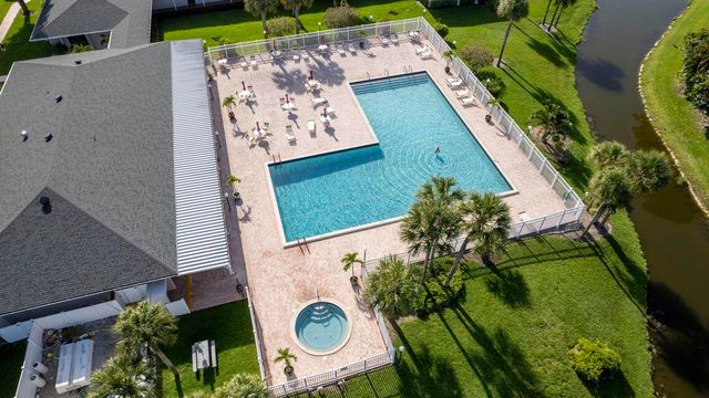 13401 Via Vesta A, Delray Beach, FL 33484