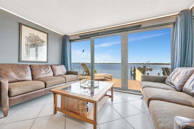 3863 CATALINA DRIVE, Bradenton, FL 34210