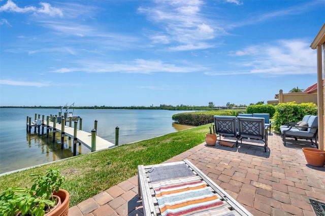 3863 CATALINA DRIVE, Bradenton, FL 34210