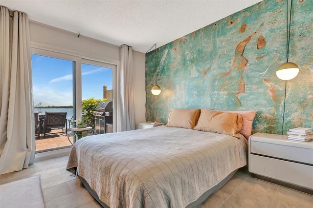 3863 CATALINA DRIVE, Bradenton, FL 34210