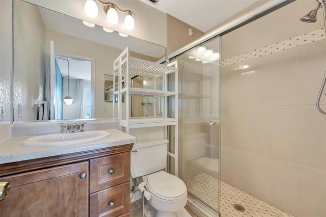 3863 CATALINA DRIVE, Bradenton, FL 34210