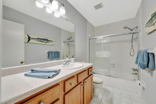 3863 CATALINA DRIVE, Bradenton, FL 34210
