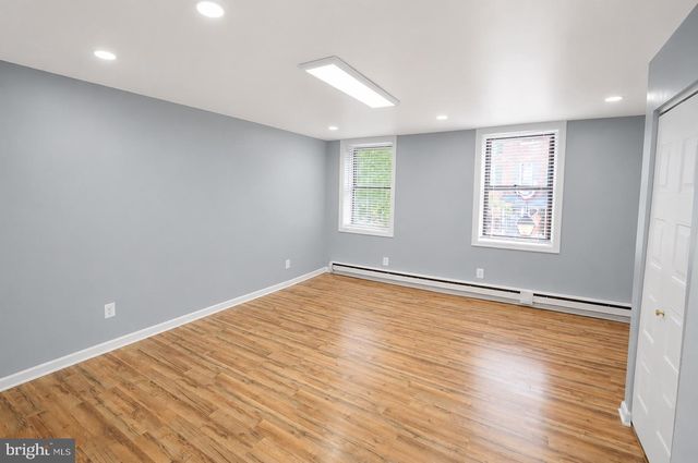 229 HIGH ST, Burlington, NJ 08016