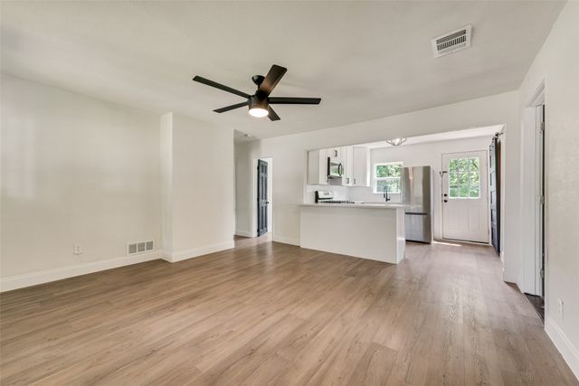 105 Weaver Street, Forney, TX 75126