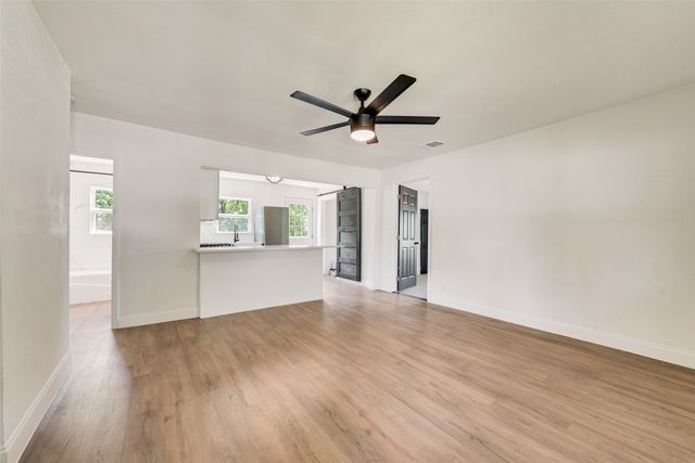 105 Weaver Street, Forney, TX 75126