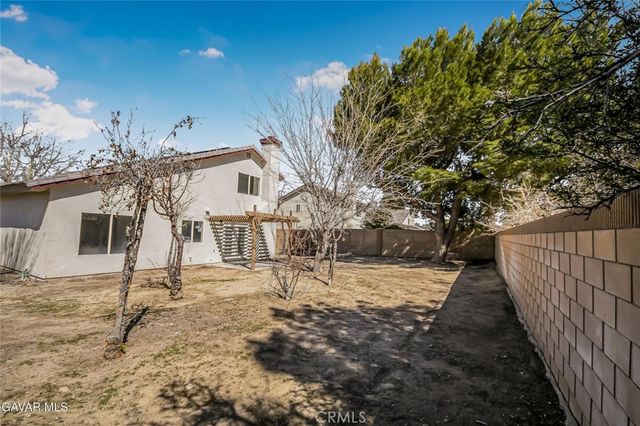 2812 Minford Street, Lancaster, CA 93536