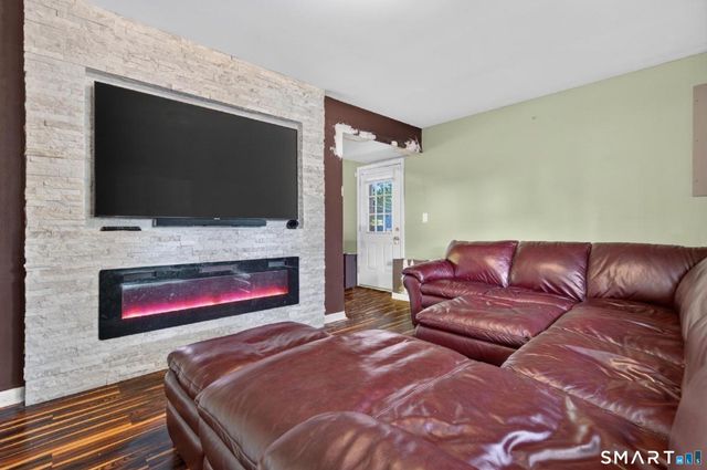 682 Milford Point Road, Milford, CT 06460