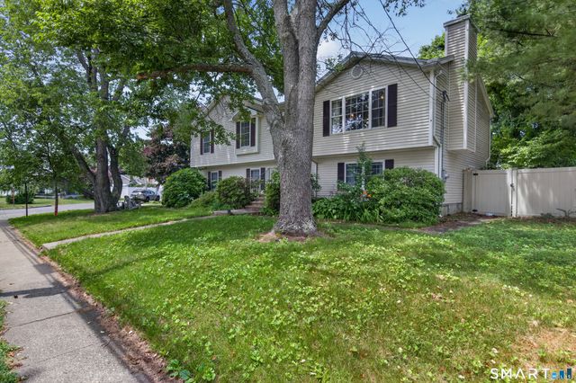 682 Milford Point Road, Milford, CT 06460