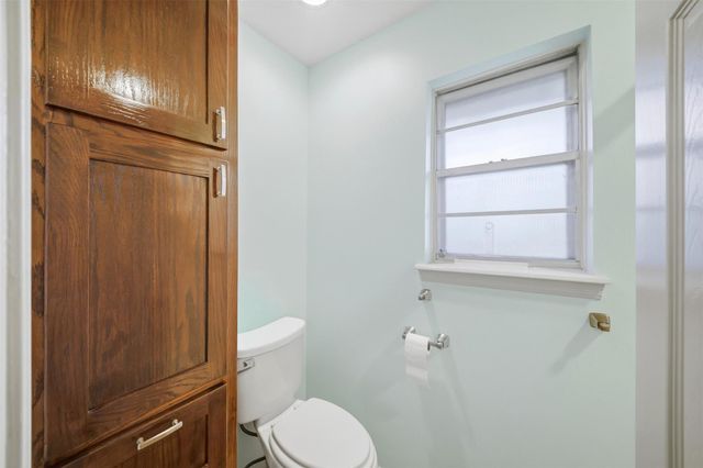 1401 Francis Drive, College Station, TX 77840