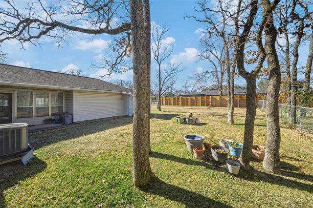1401 Francis Drive, College Station, TX 77840